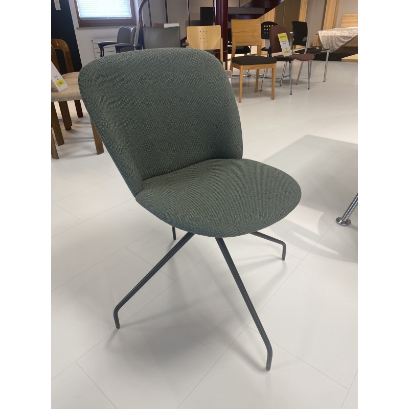 chaise pivotante