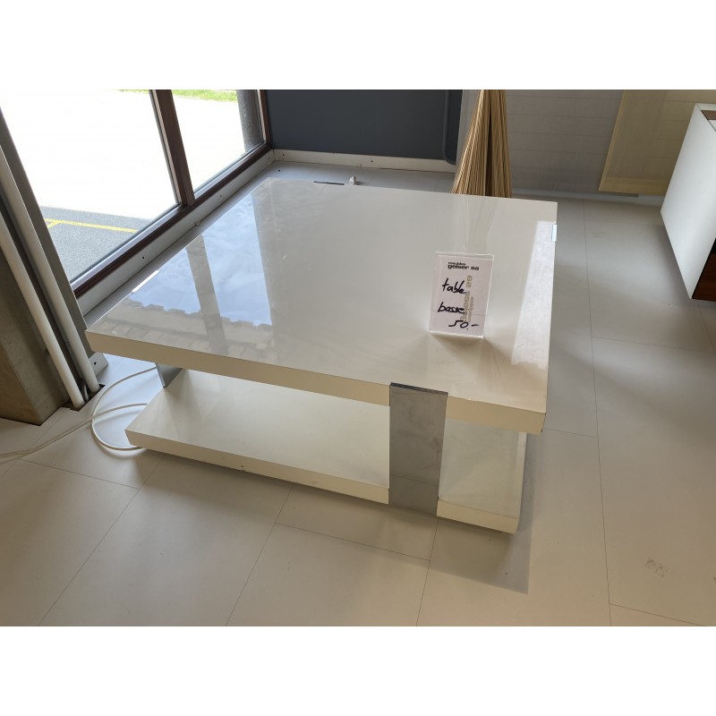 table de salon sur roulette